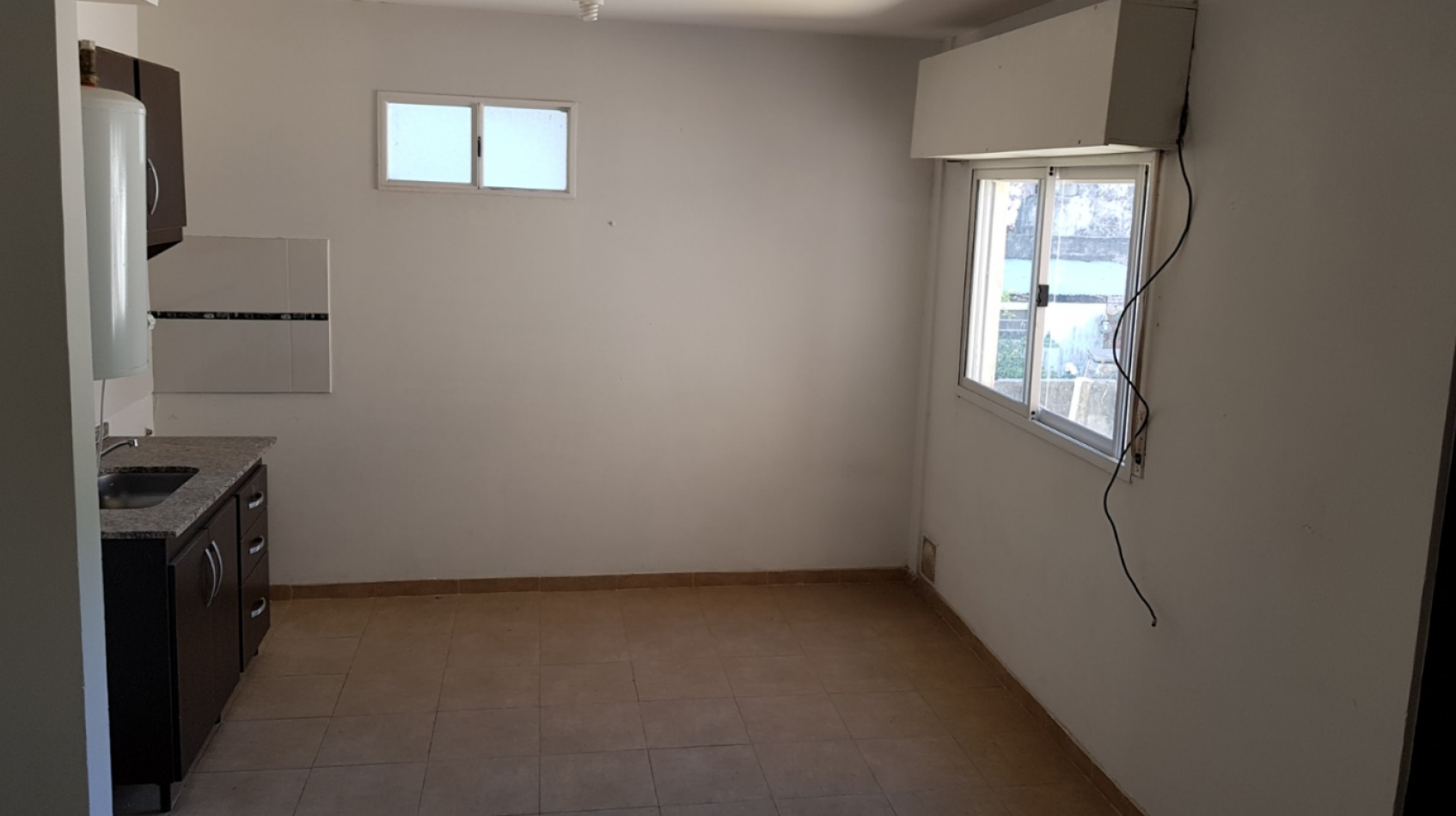 EN VENTA - MONOAMBIENTE EN LAVALLE 1700