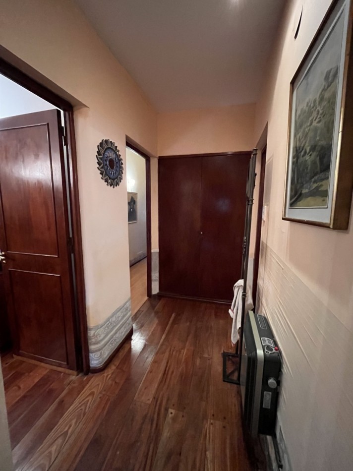 Exclusiva Casa en Fisherton de 4 dormitorios, parque, piscina