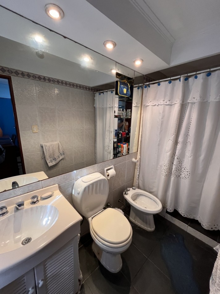 Exclusiva Casa en Fisherton de 4 dormitorios, parque, piscina