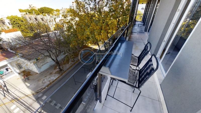 Monoambiente al frente con balcon - Amenities - ENTREGA INMEDIATA - Alem 2300