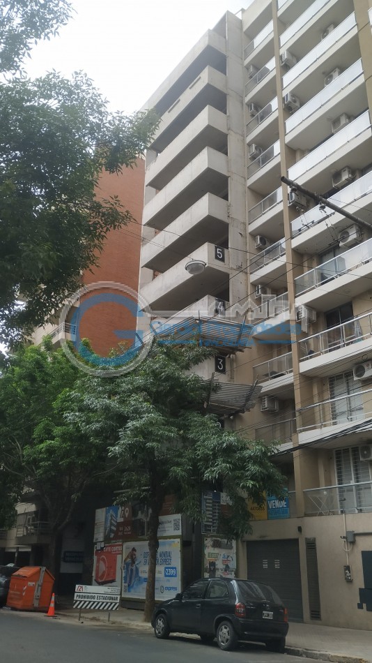 VENTA Amplio loft al frente con balcon - FINANCIACION -  San Juan 2600