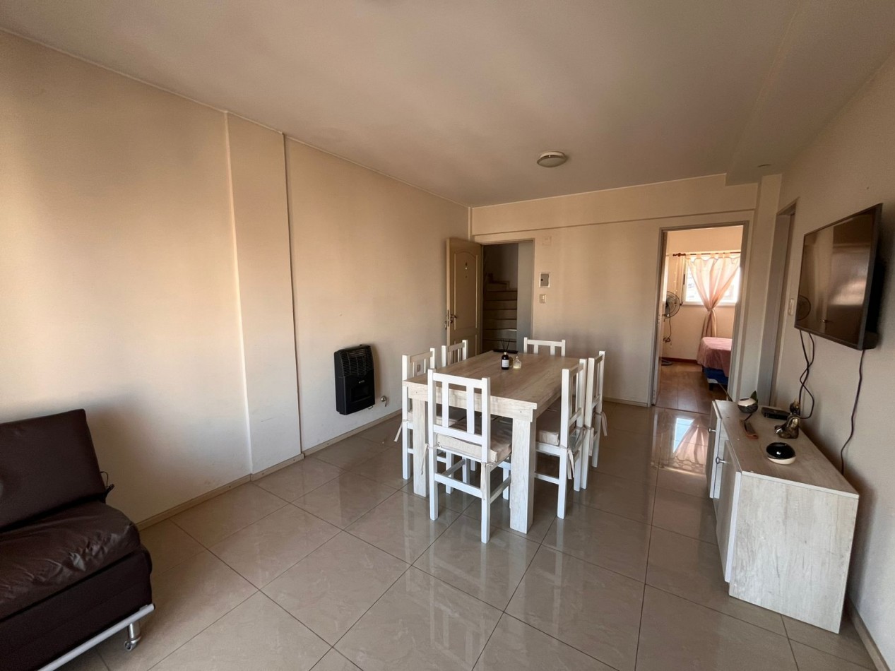 SEMIPISO DE UN DORMITORIO - Balcon al frente - Zeballos 1700