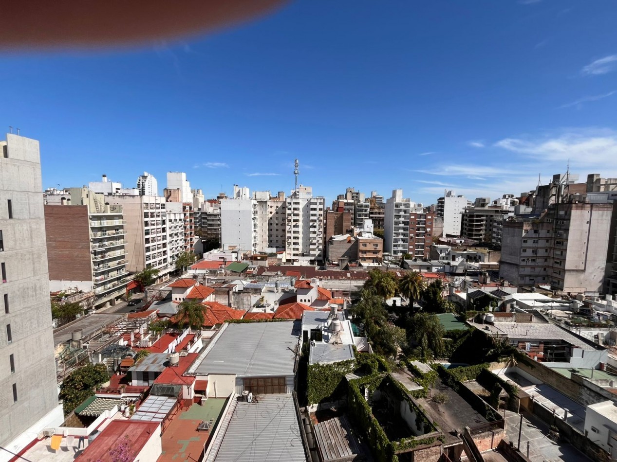 SEMIPISO DE UN DORMITORIO - Balcon al frente - Zeballos 1700