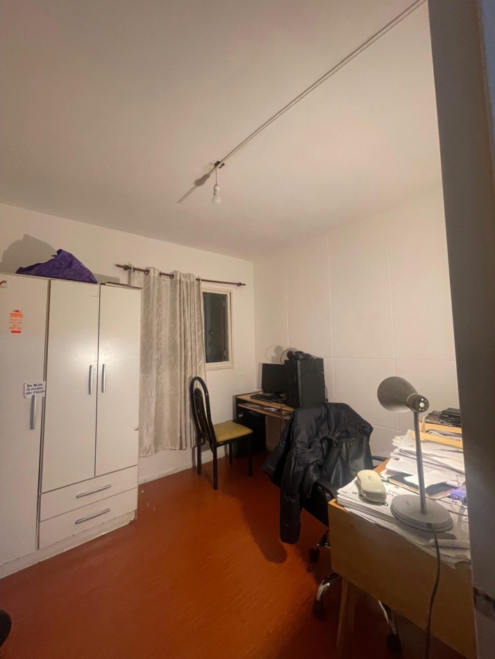 EN ALQUILER. Departamento 2 dormitorios En PB con dos PATIOS. MAIPU 1700