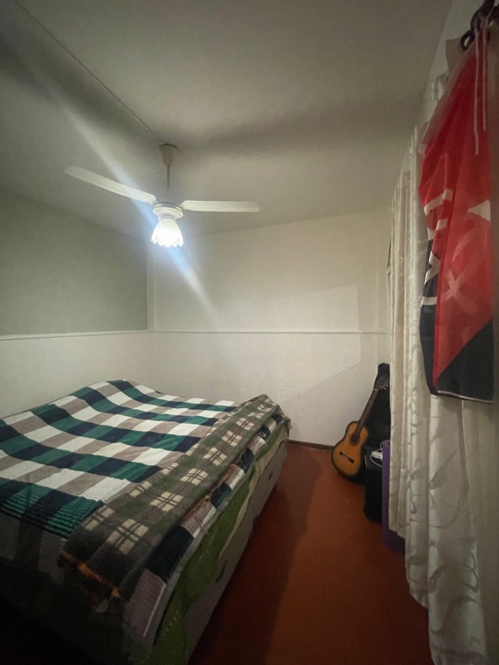 EN ALQUILER. Departamento 2 dormitorios En PB con dos PATIOS. MAIPU 1700