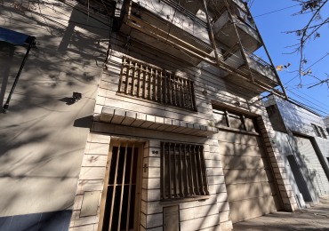 Dos dormitorios con terraza exclusiva y parrillero en barrio España y Hospitales