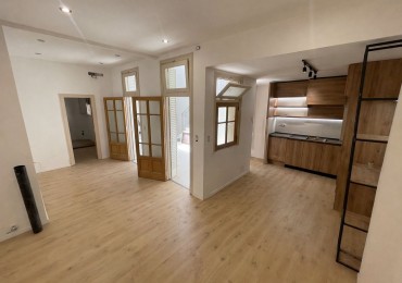 EN VENTA Casa de pasillo reciclada a nueva - Alvear 700