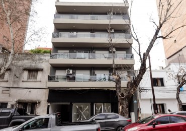 EN VENTA LOCAL COMERCIAL + 5 COCHERAS | VERA MUJICA 835